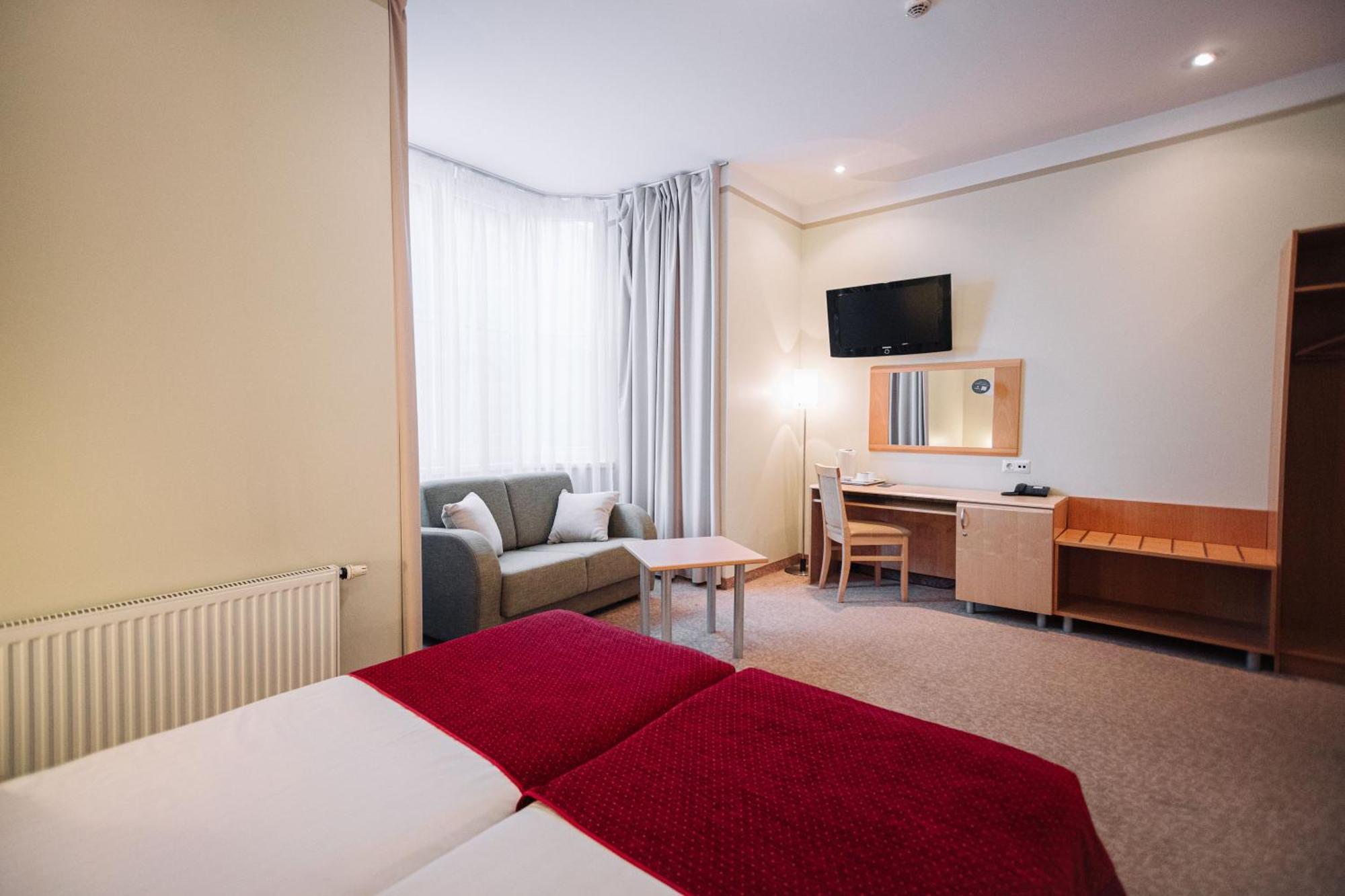 Rixwell Viru Square Hotel Tallin Exterior foto